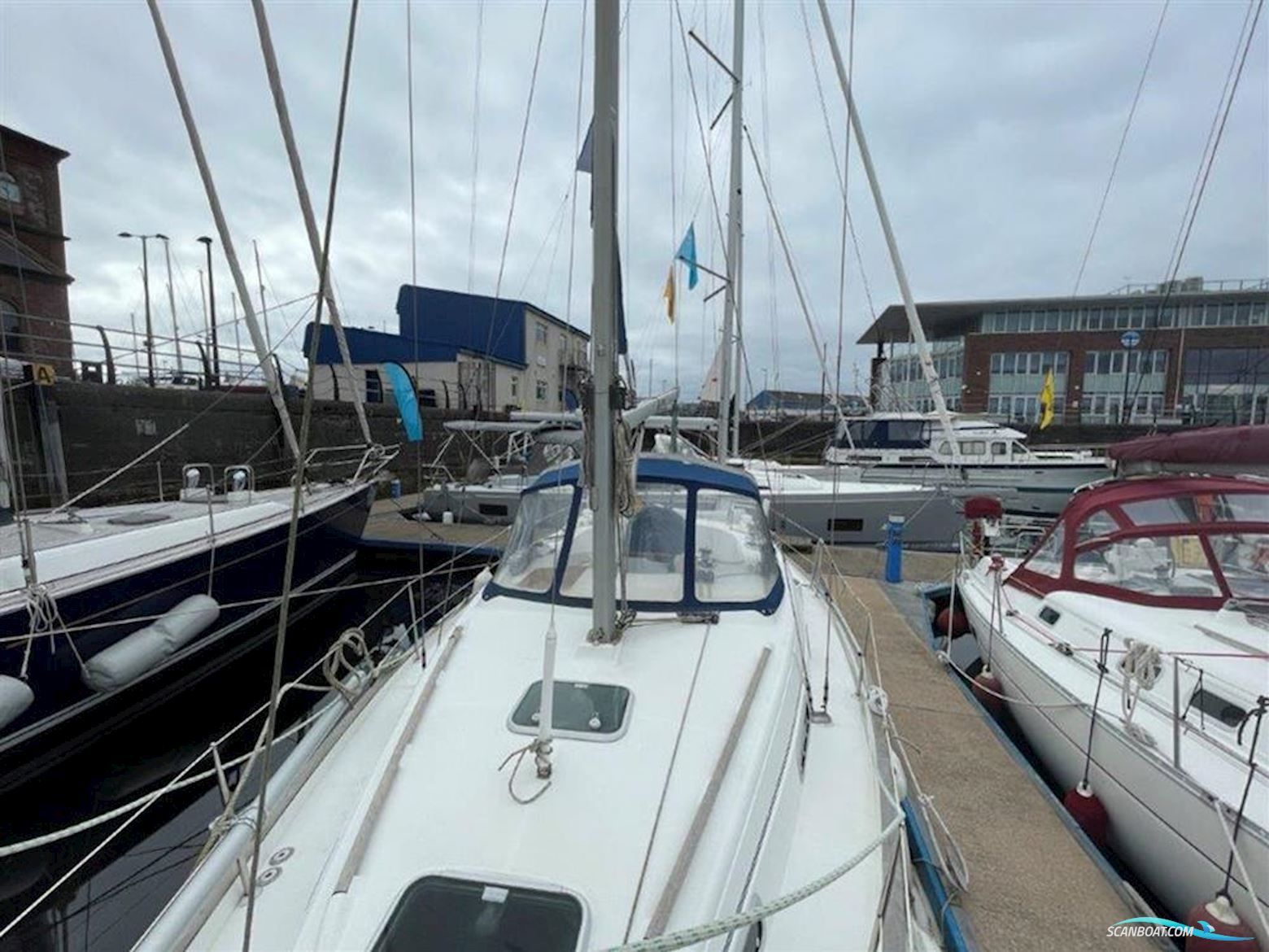 Beneteau Oceanis 36CC