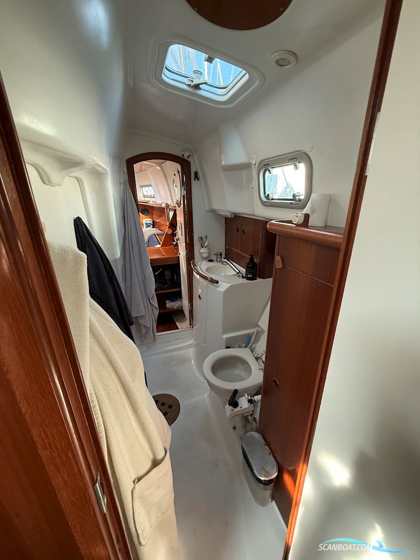 Beneteau Oceanis 36CC