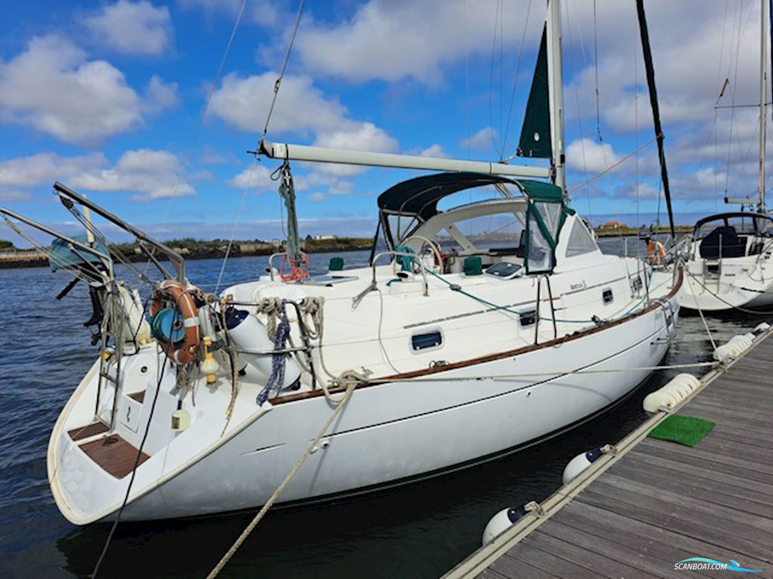 Beneteau Oceanis 36CC