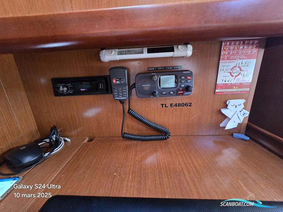 Beneteau Oceanis 37 Limited Edition