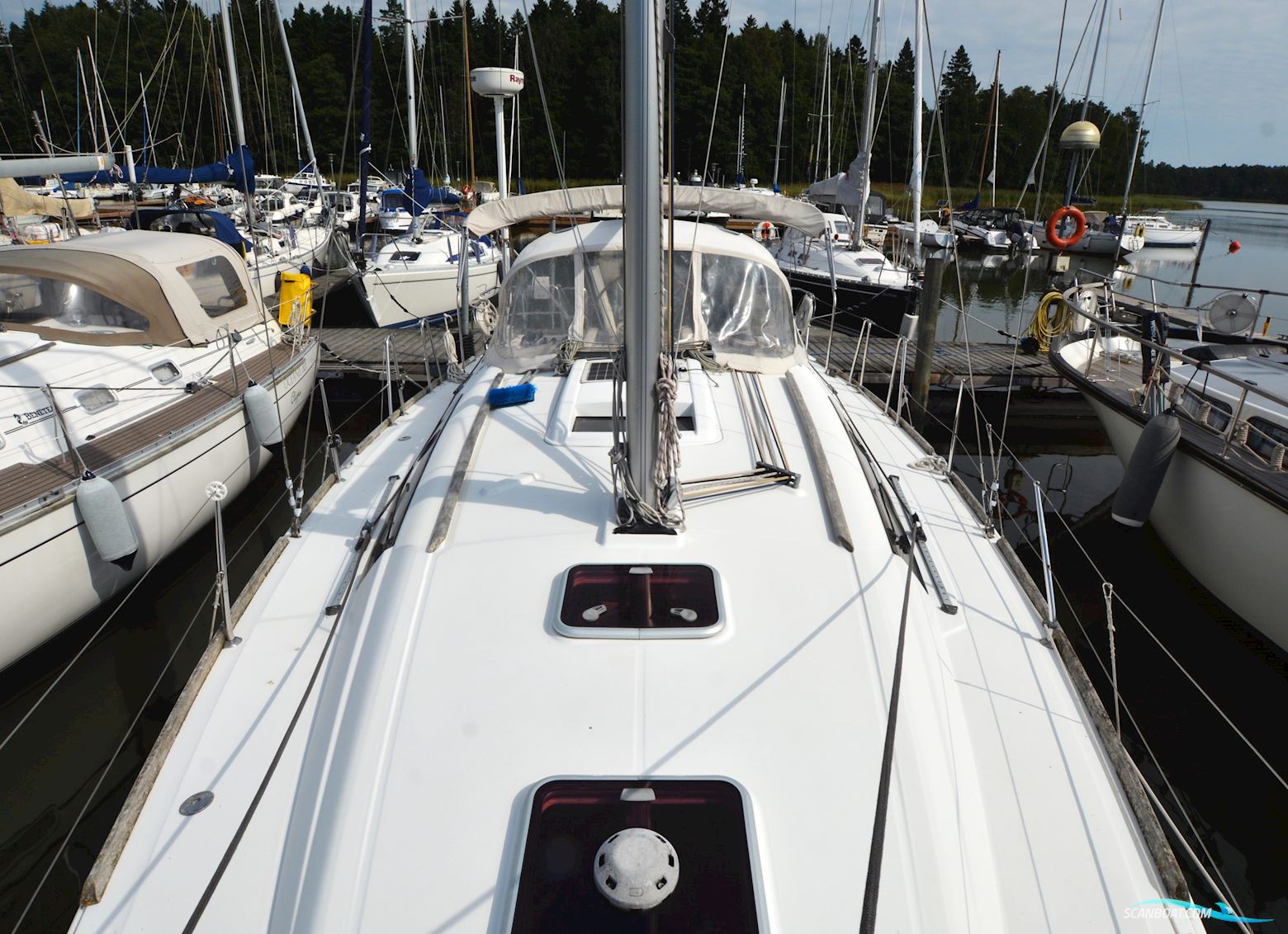 Beneteau Oceanis 37