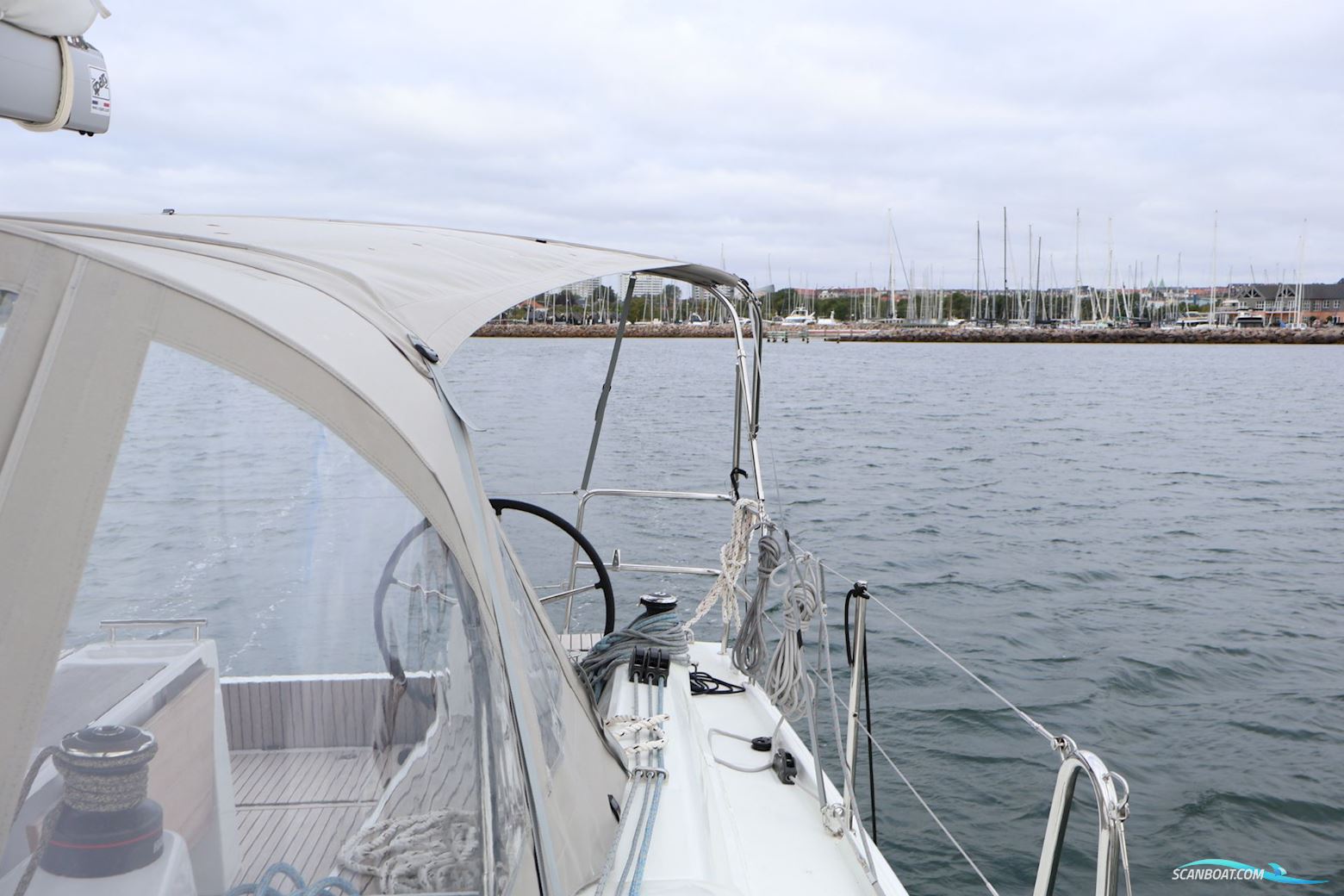 Beneteau Oceanis 37.1