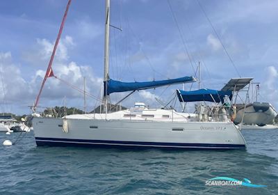 Beneteau Oceanis 373 Zeilboten 2005, met Yanmar 3JH4E motor, Martinique