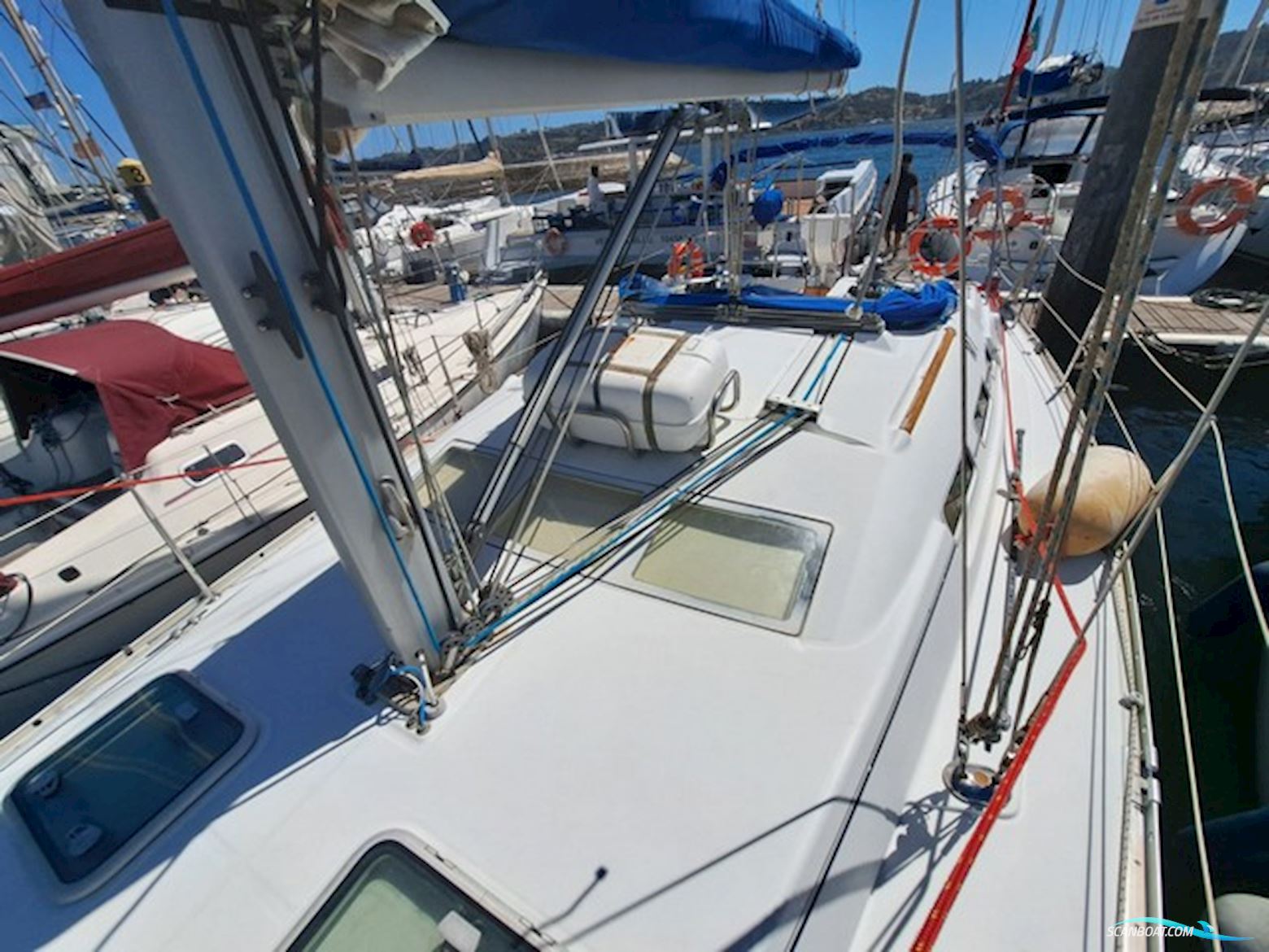 Beneteau Oceanis 373