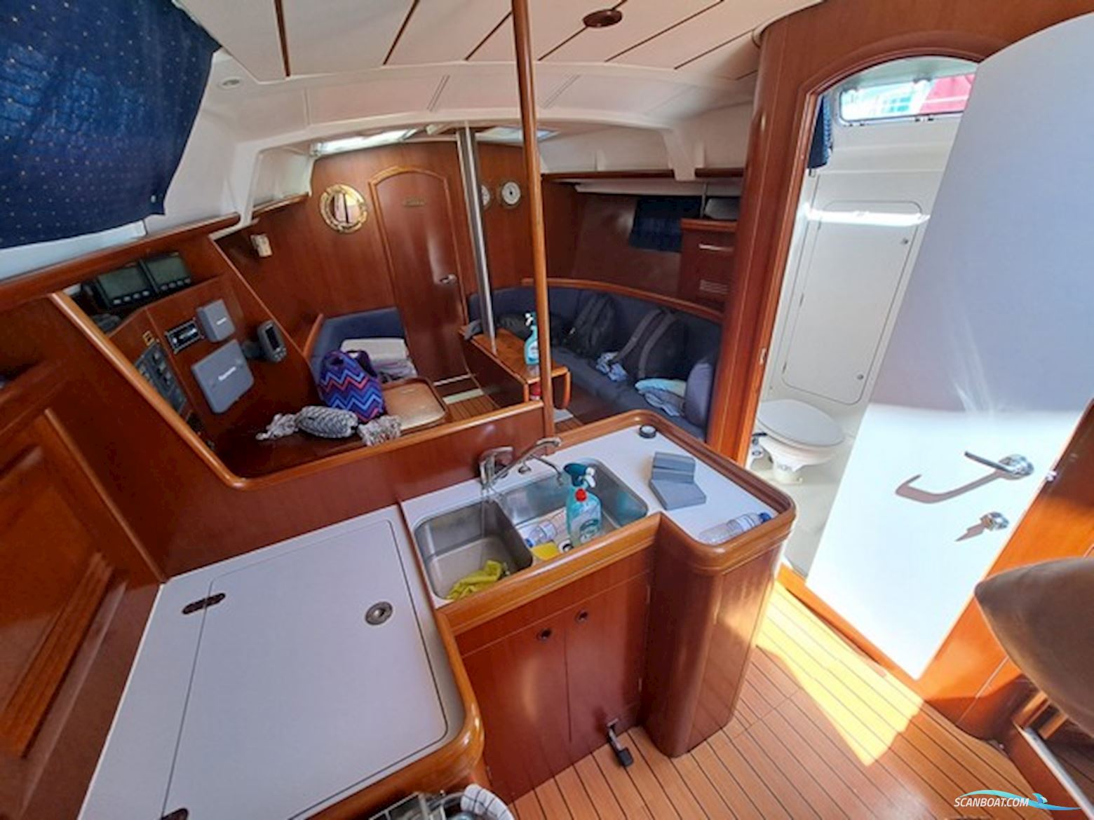 Beneteau Oceanis 373