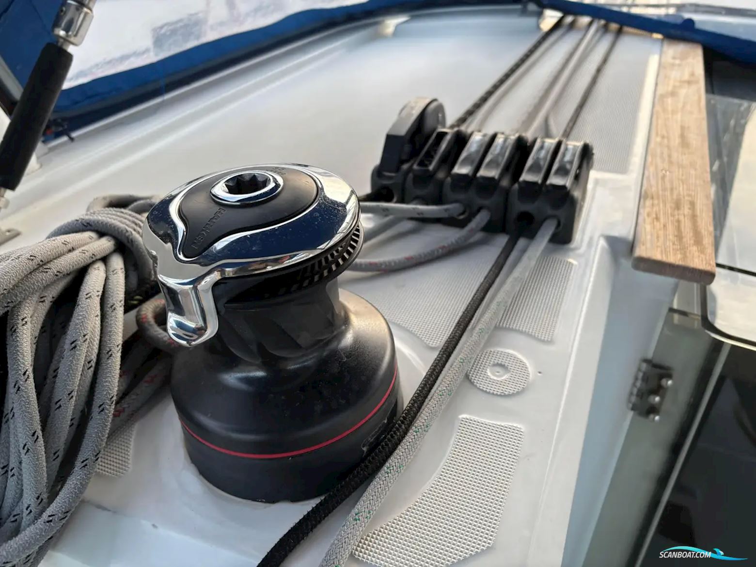 Beneteau Oceanis 38.1