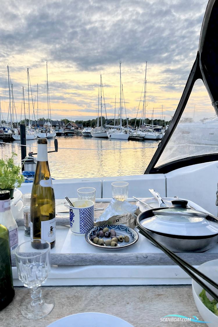 Beneteau Oceanis 381