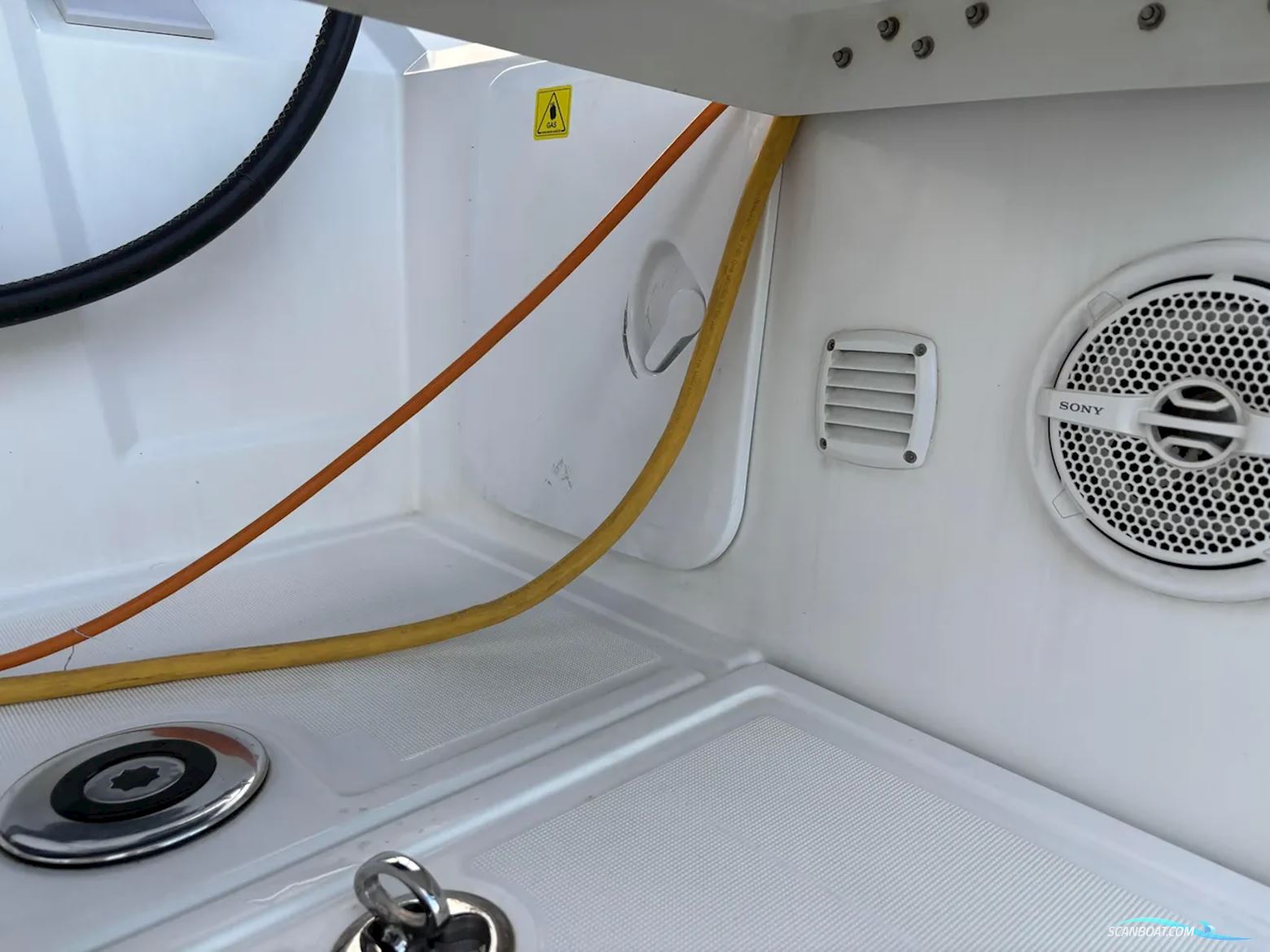 Beneteau Oceanis 38.1