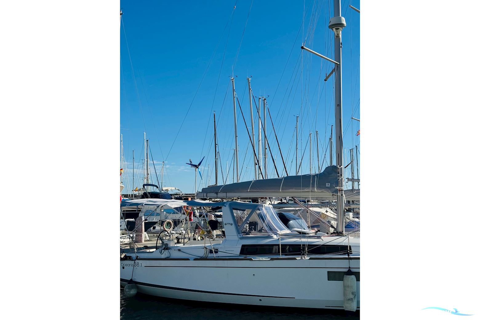 Beneteau Oceanis 38.1