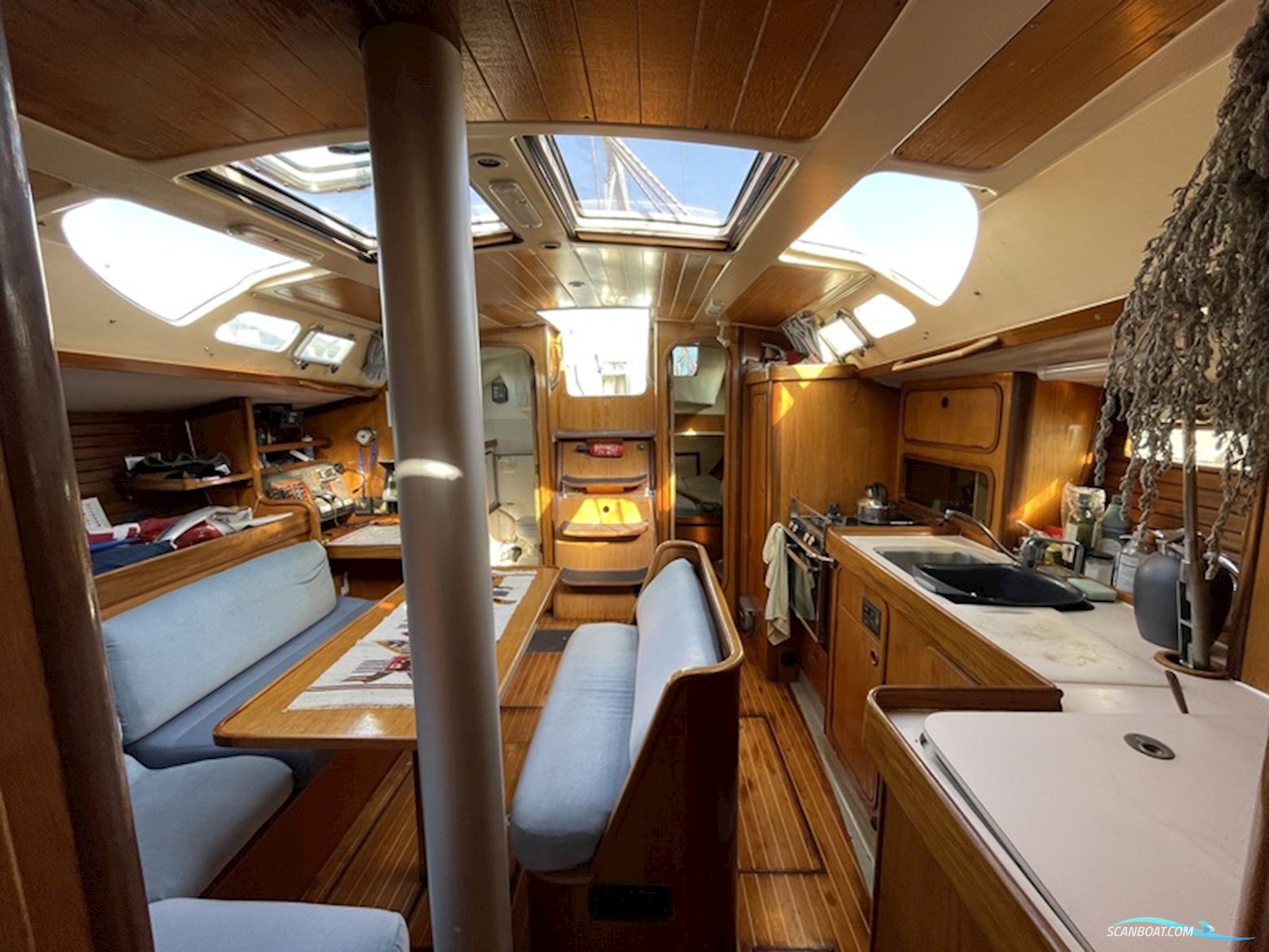 Beneteau Oceanis 390