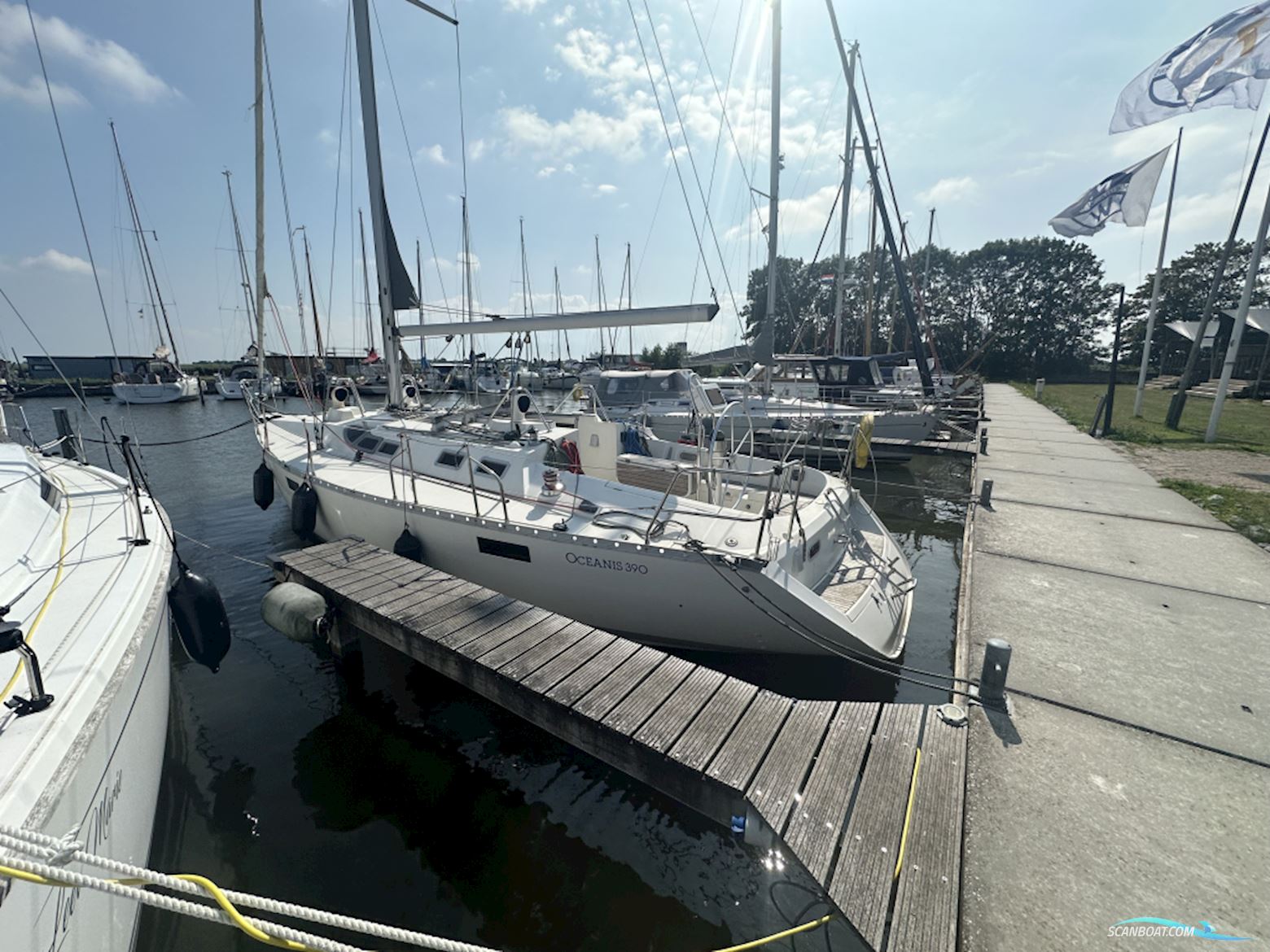 Beneteau Oceanis 390