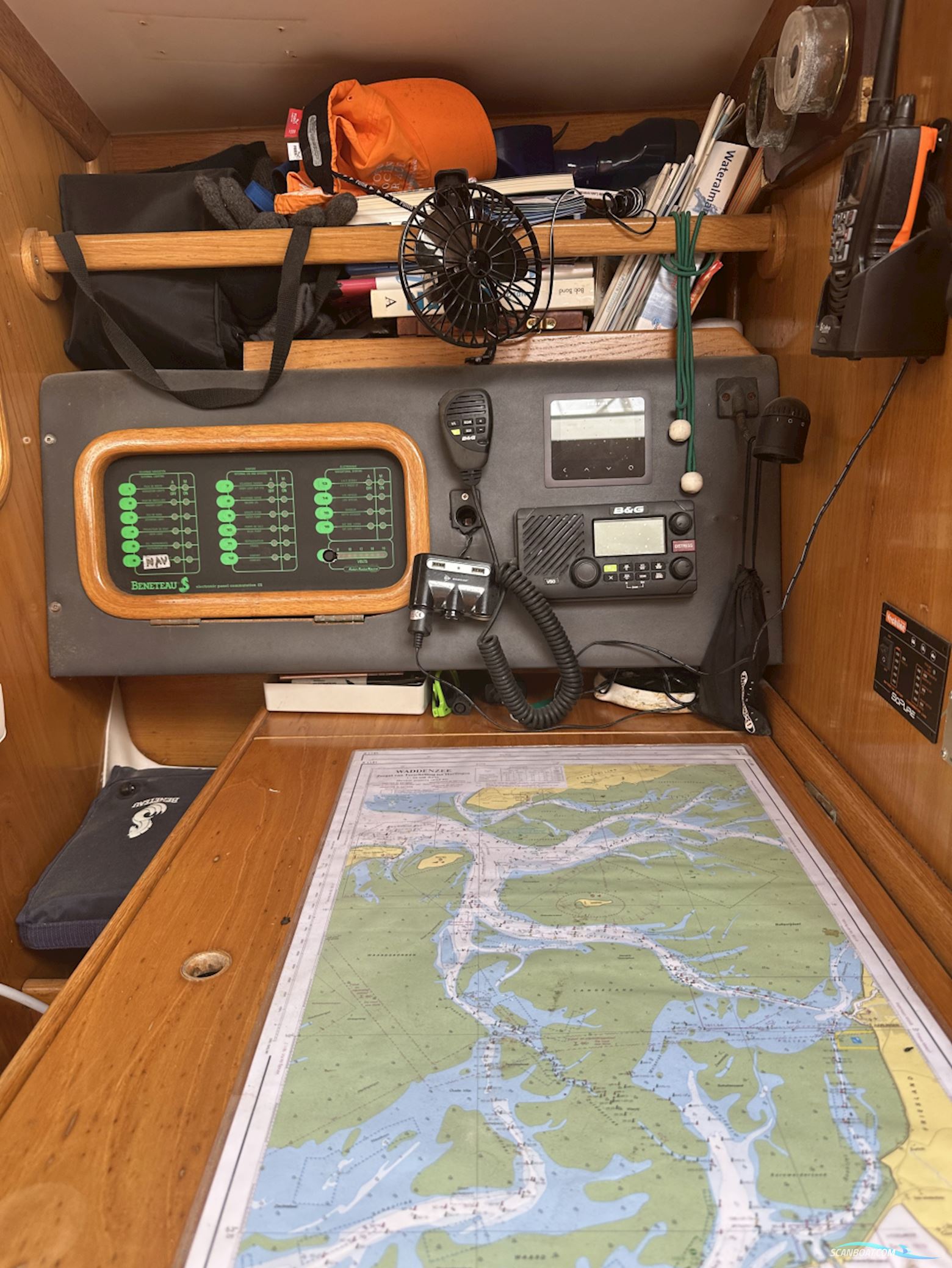 Beneteau Oceanis 390