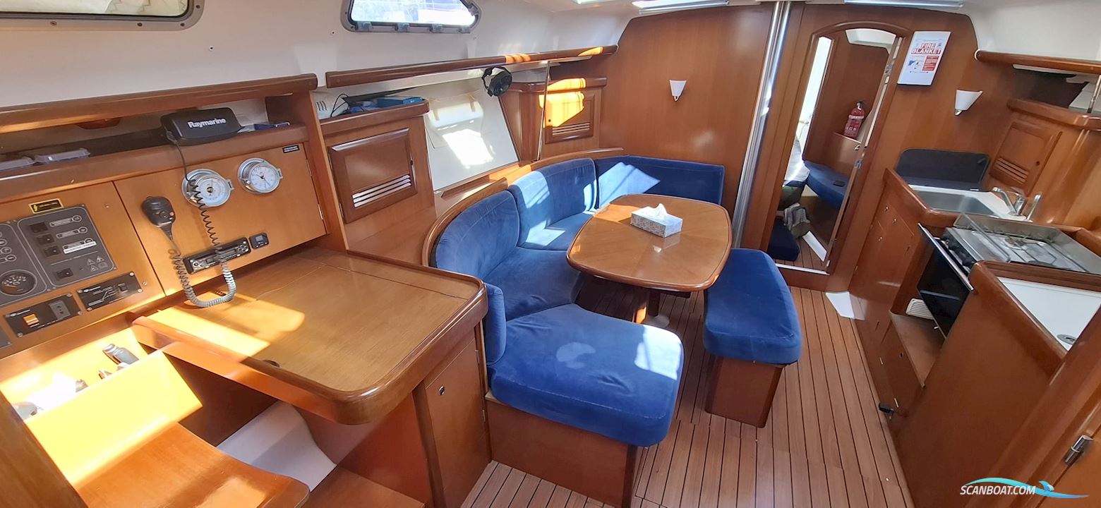 Beneteau Oceanis 393