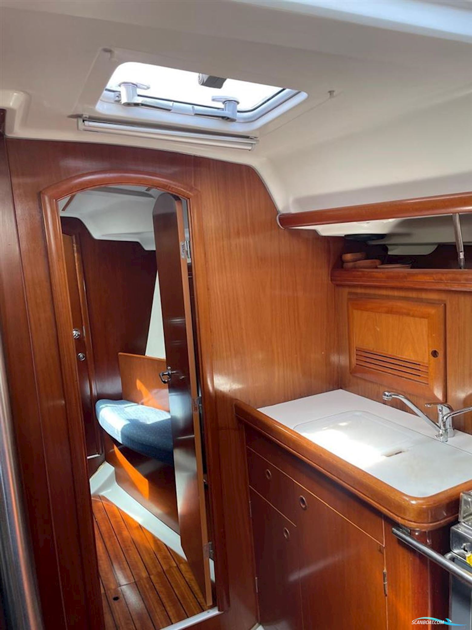 Beneteau Oceanis 393