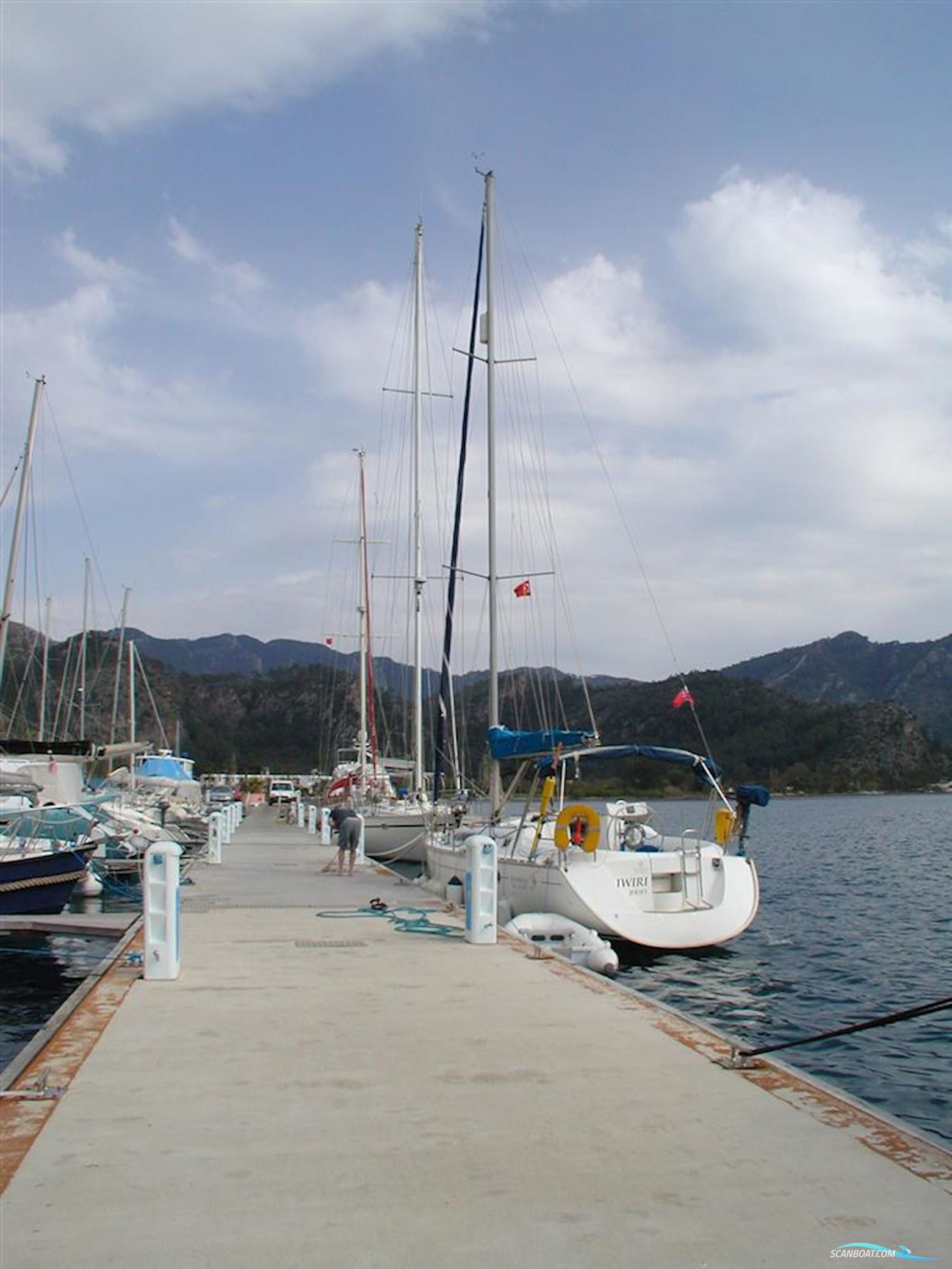 Beneteau OCEANIS 393