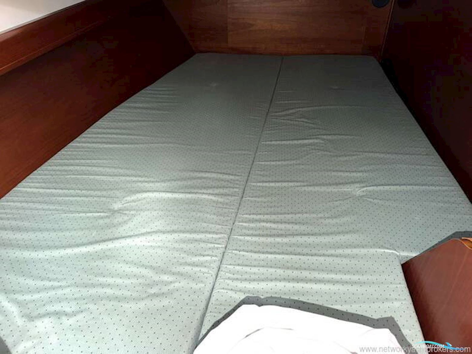 Beneteau Oceanis 393
