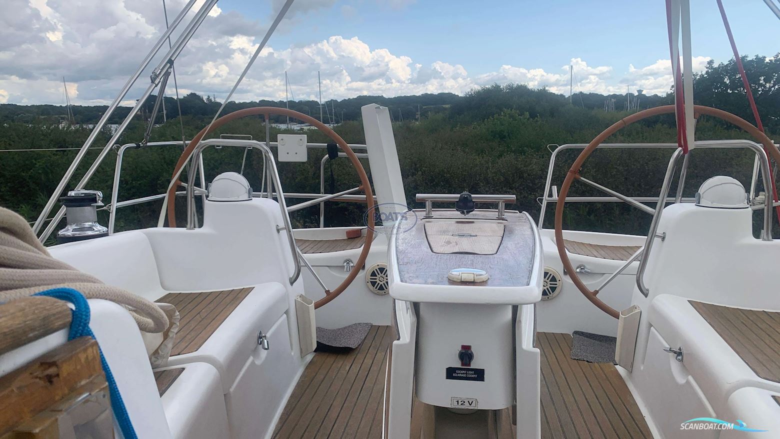 Beneteau Oceanis 40