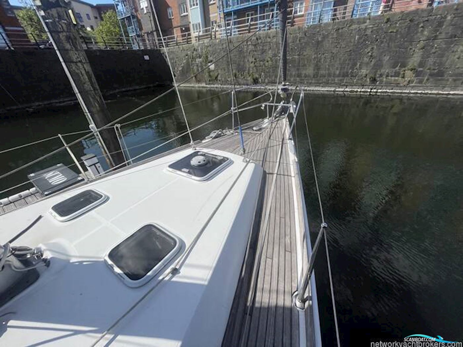 Beneteau Oceanis 40