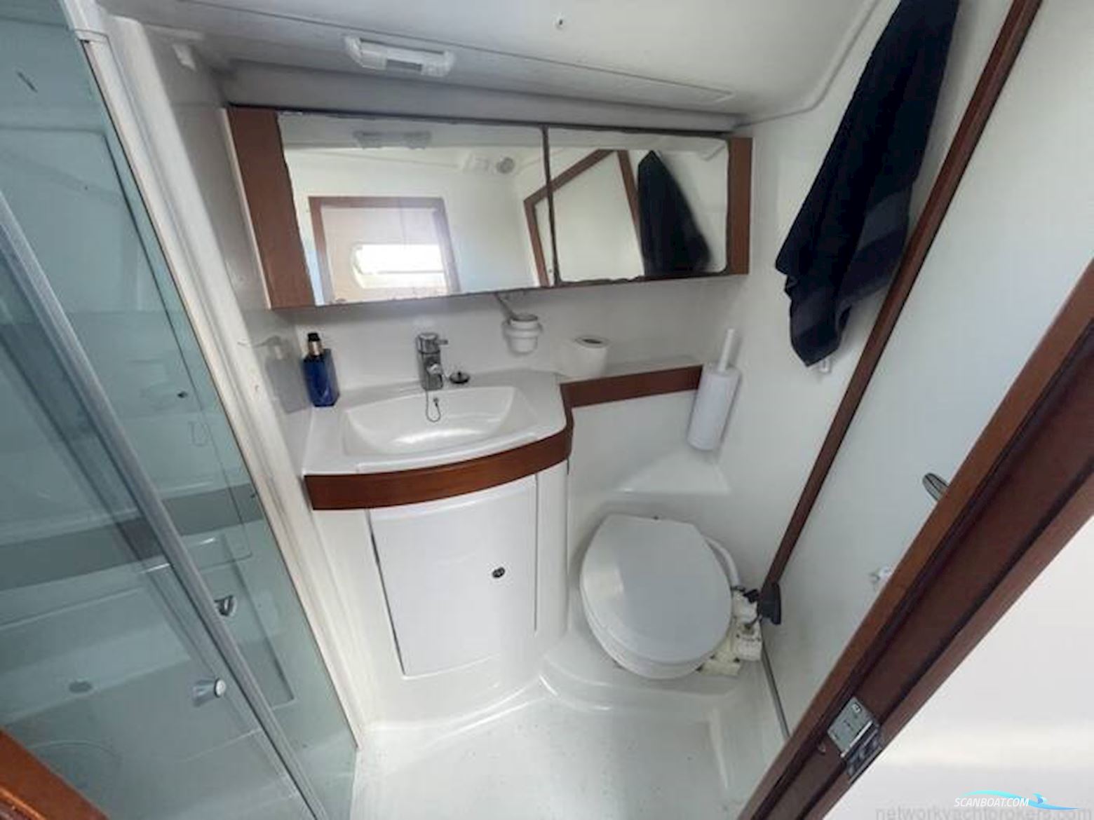Beneteau Oceanis 40