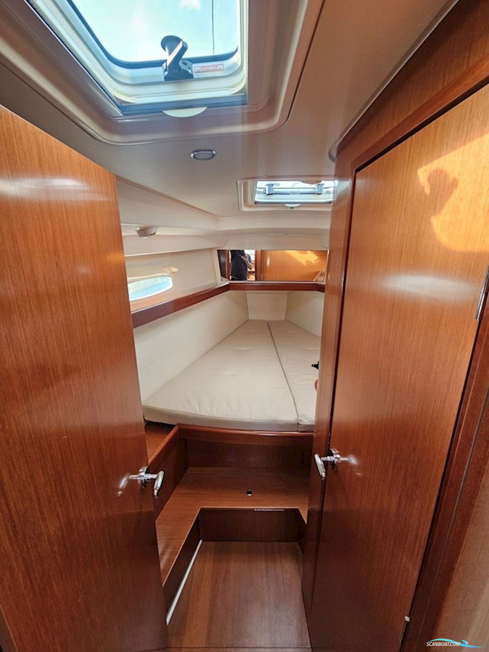Beneteau Oceanis 40