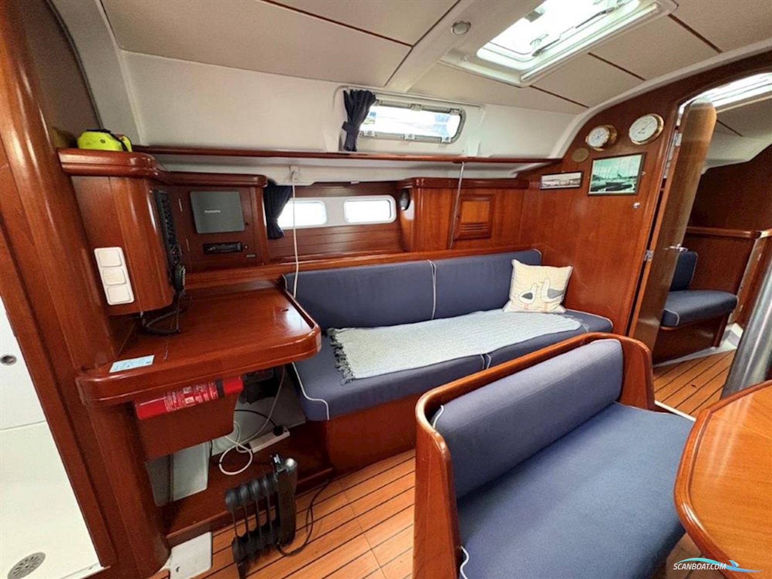 Beneteau Oceanis 411 Celebration