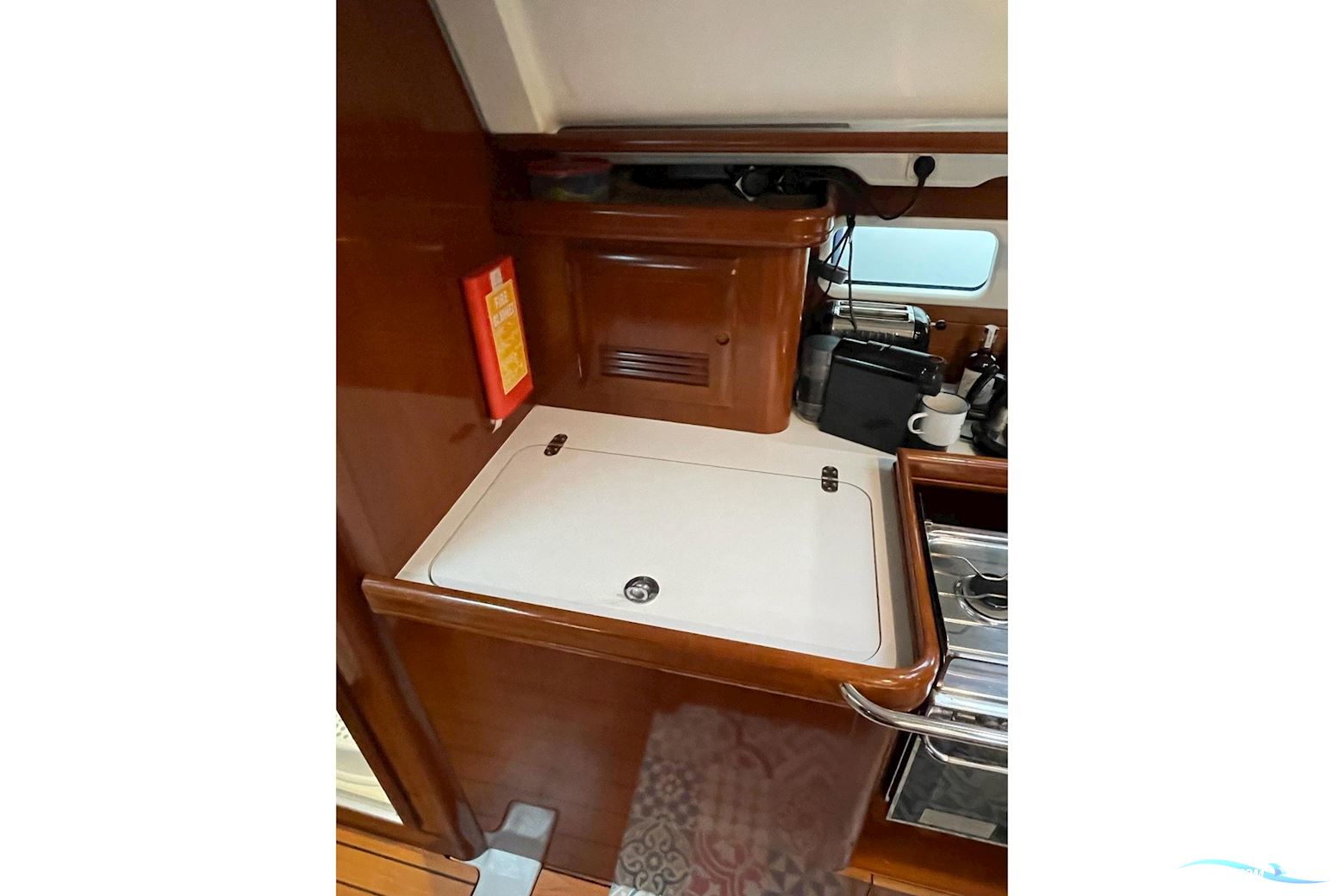 Beneteau Oceanis 411 Celebration