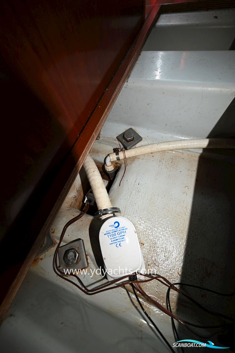 Beneteau Oceanis 411 Clipper Celebration