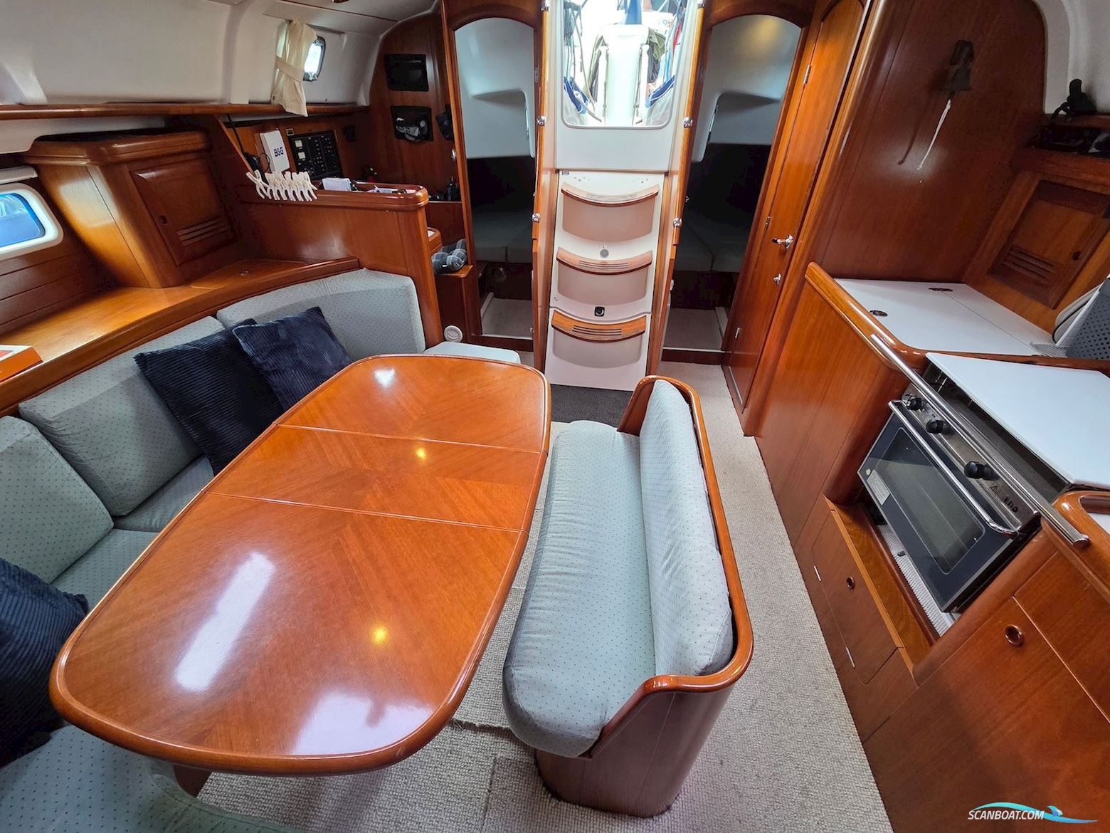 Beneteau Oceanis 411 Clipper