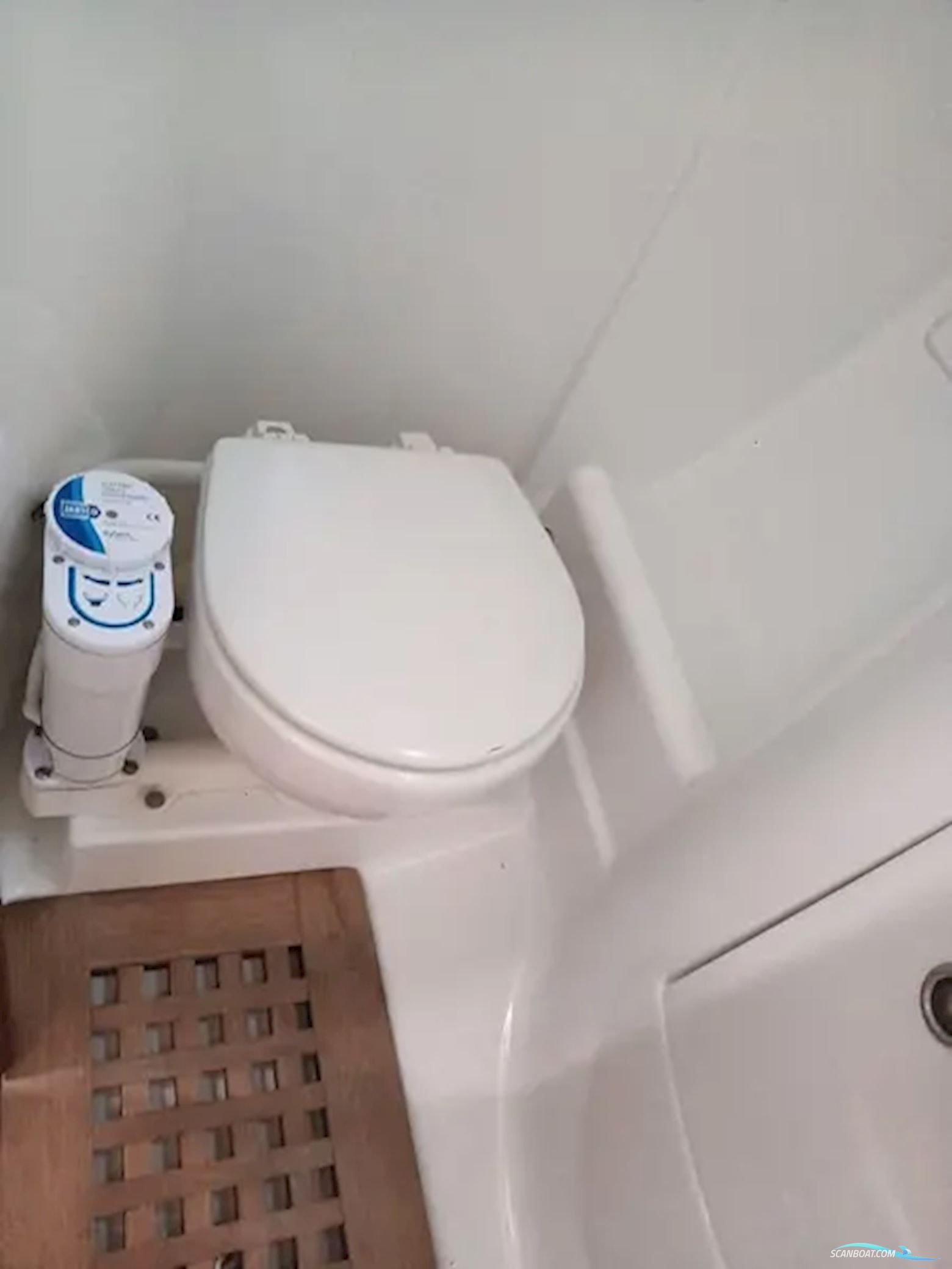 Beneteau Oceanis 411