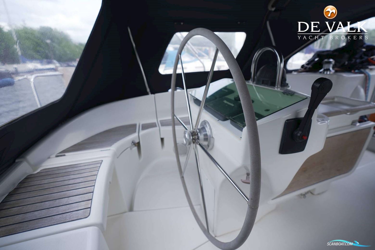 Beneteau Oceanis 411