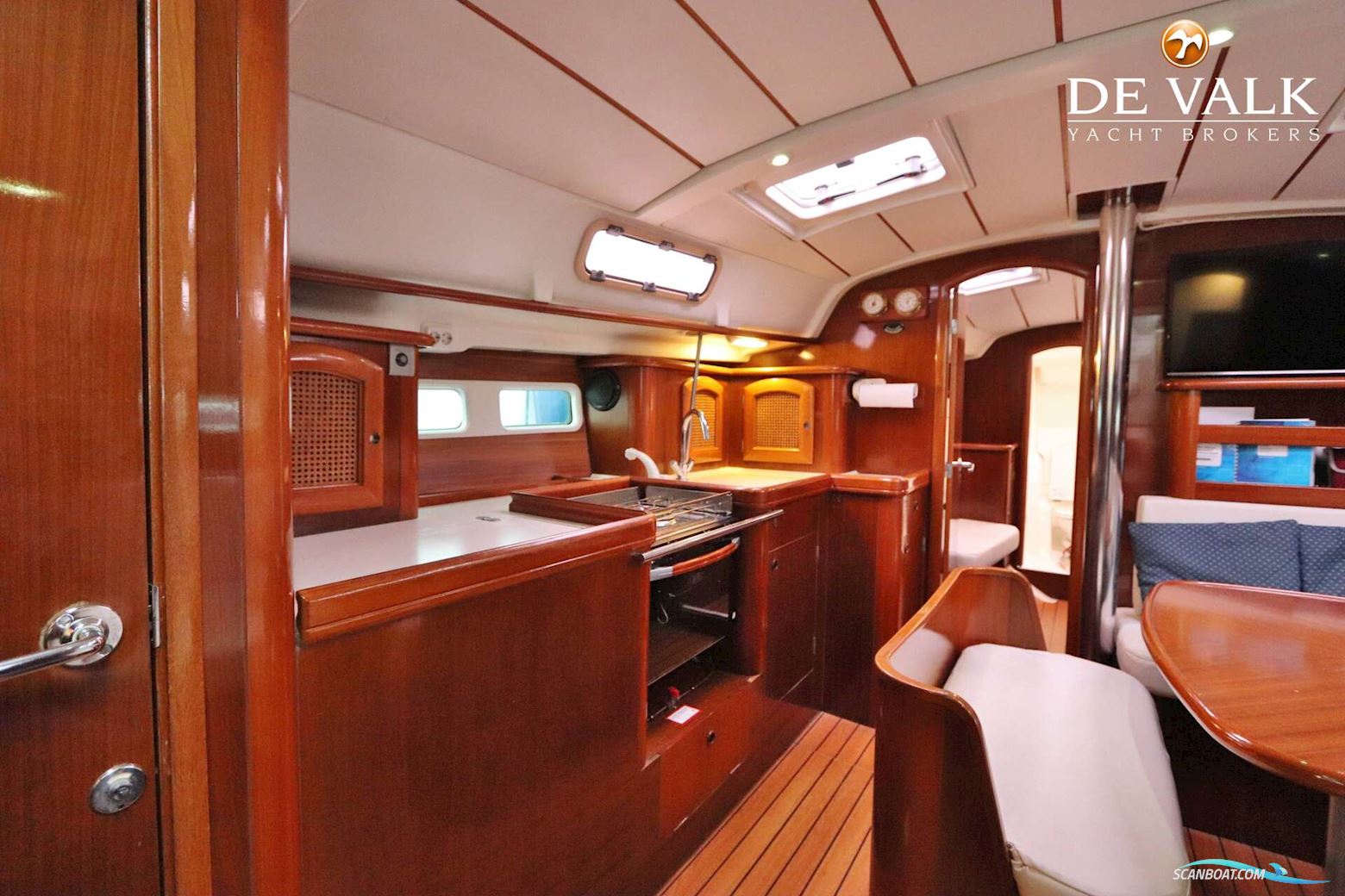 Beneteau Oceanis 411