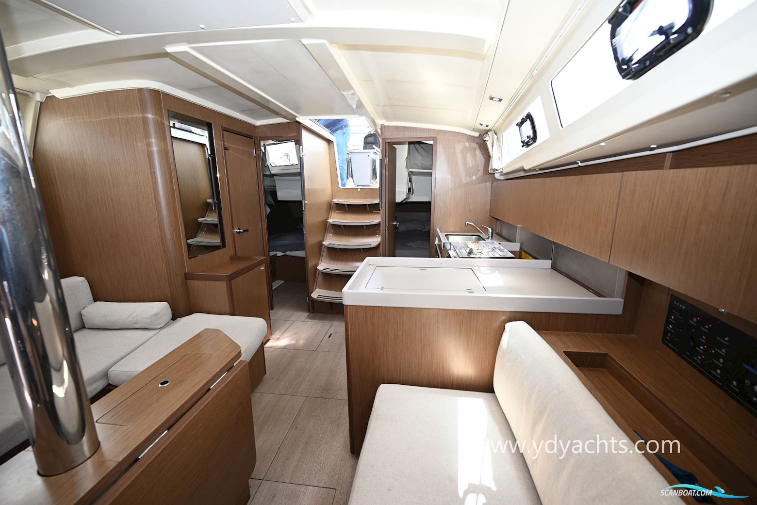 Beneteau Oceanis 41.1