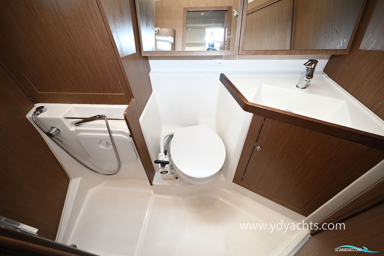 Beneteau Oceanis 41.1