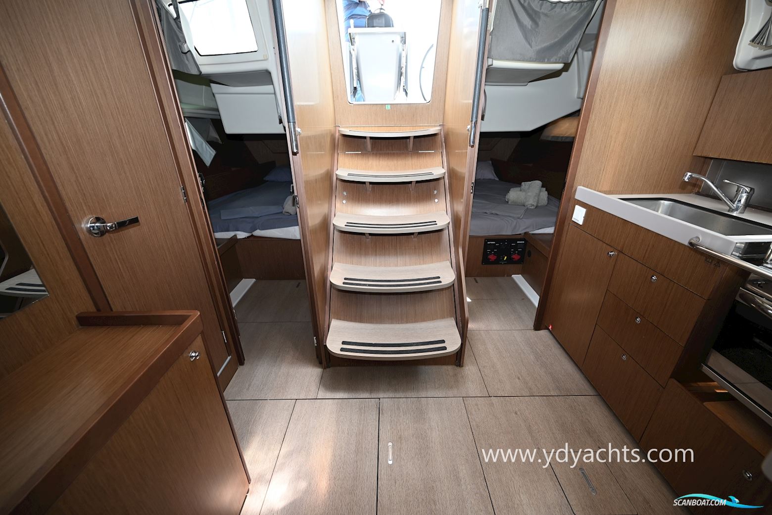 Beneteau Oceanis 41.1