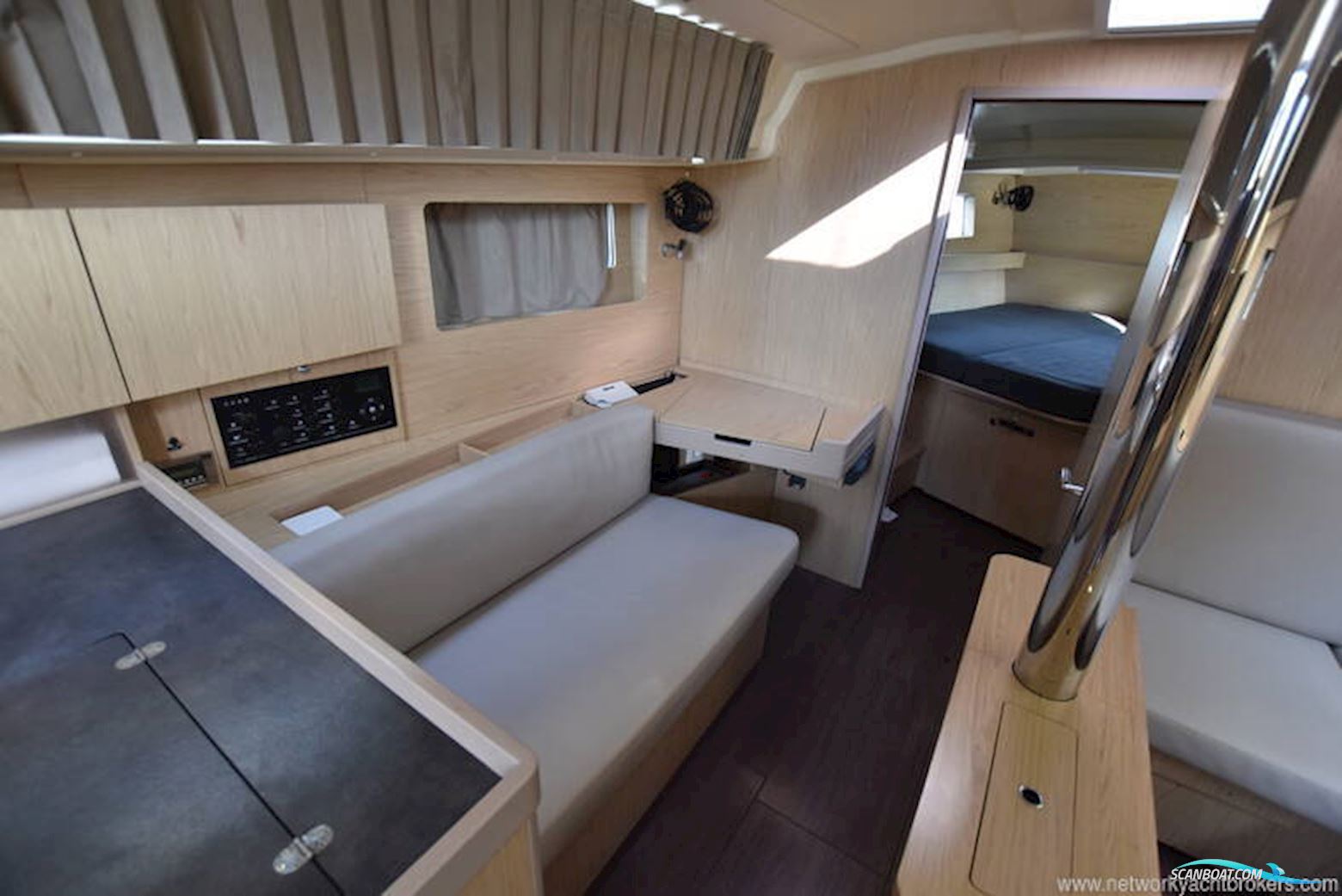 Beneteau Oceanis 42.1
