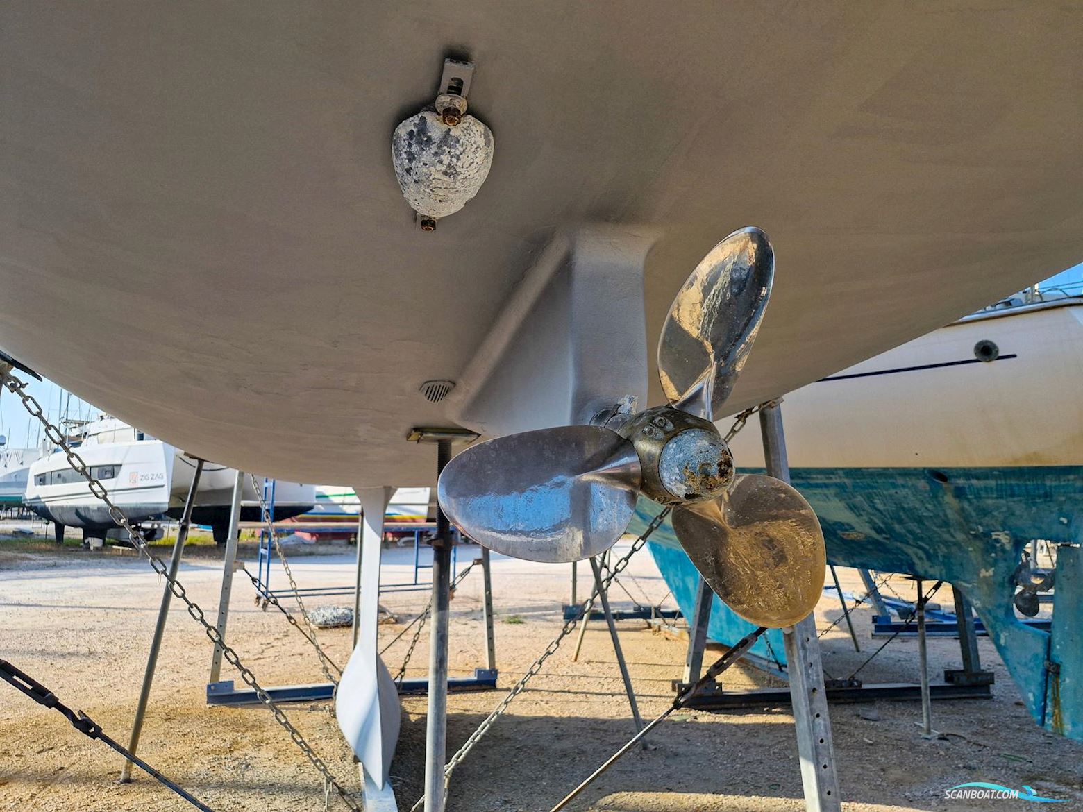 Beneteau Oceanis 423