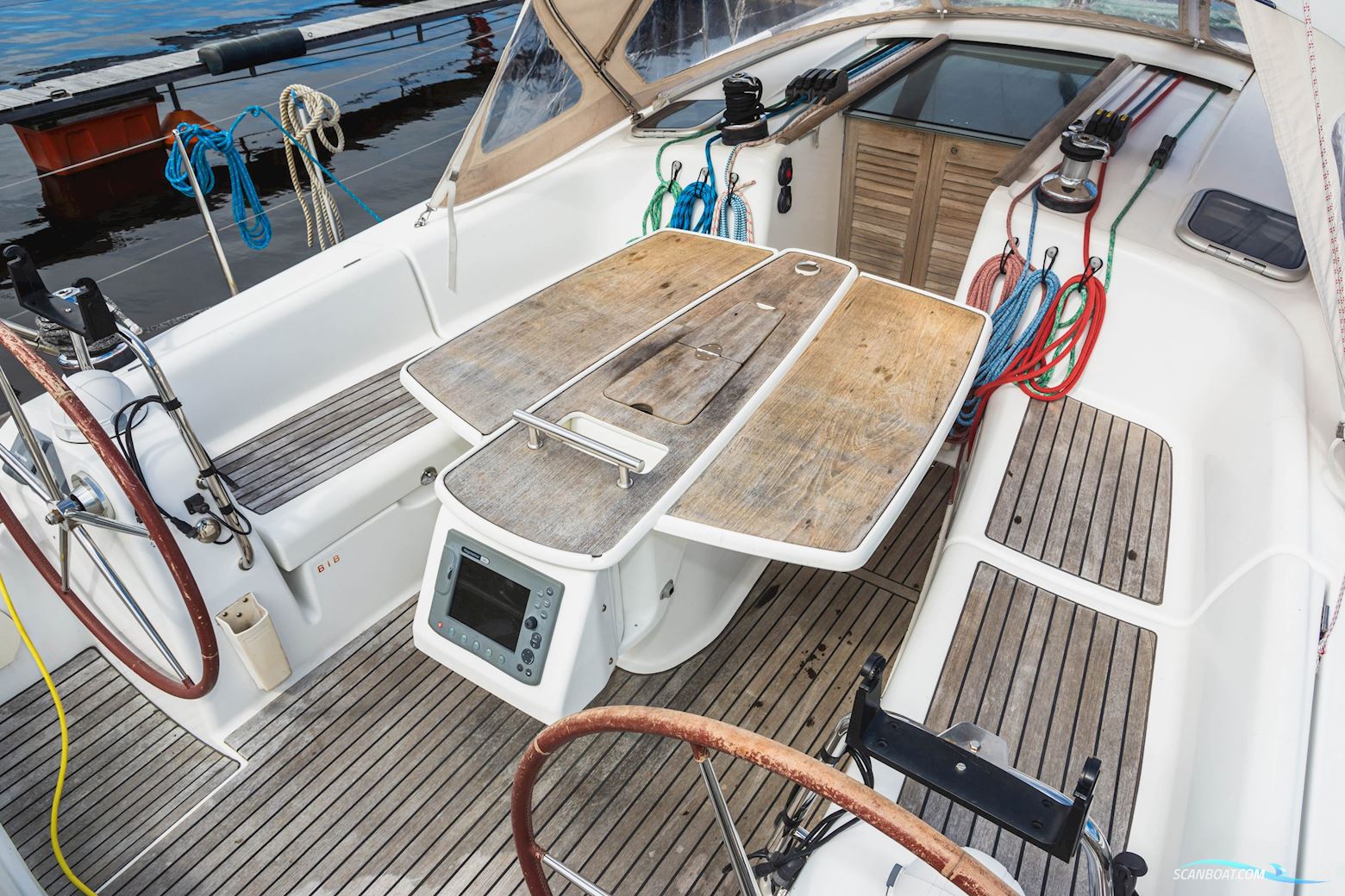 Beneteau Oceanis 43