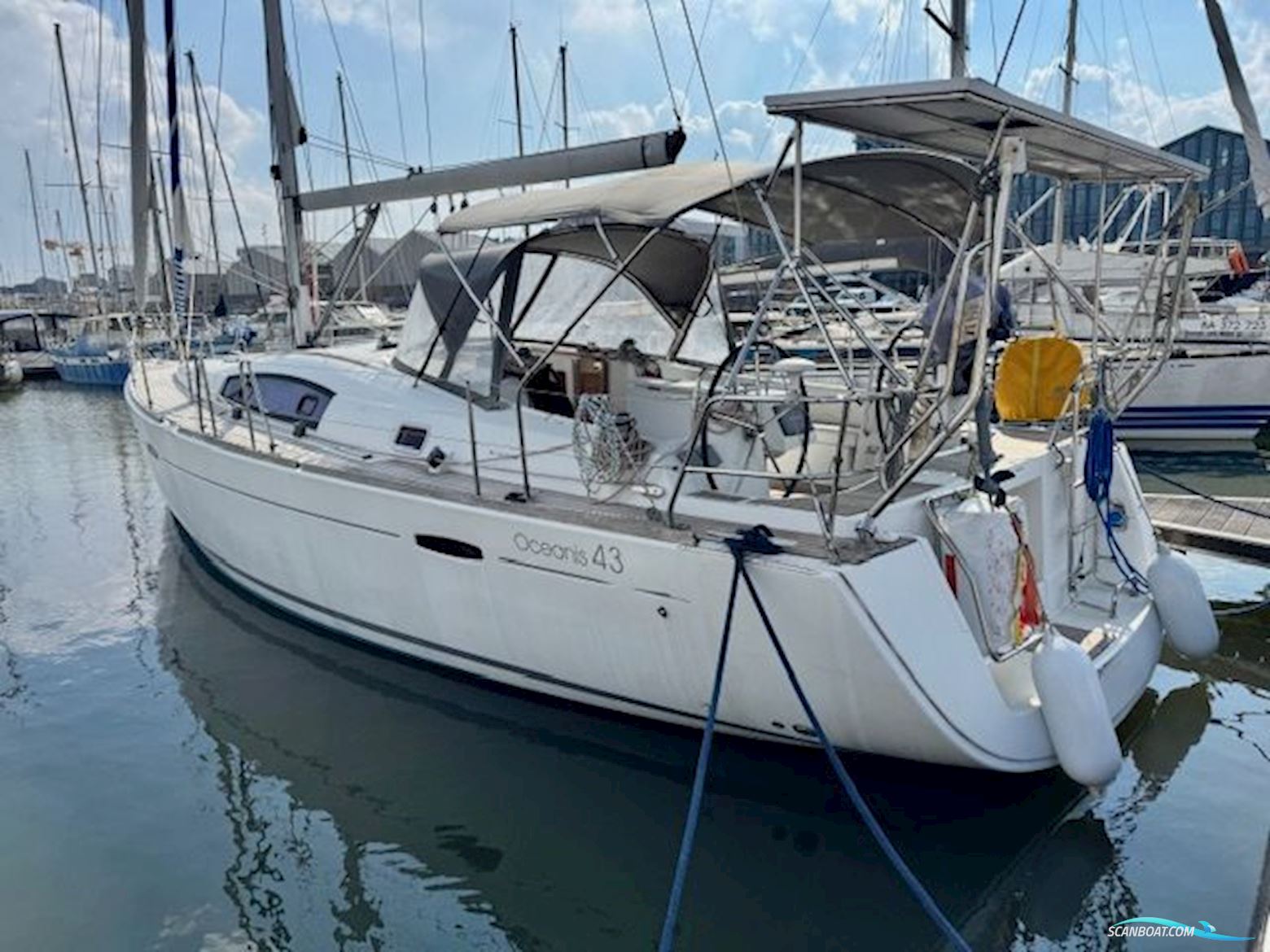 Beneteau OCEANIS 43