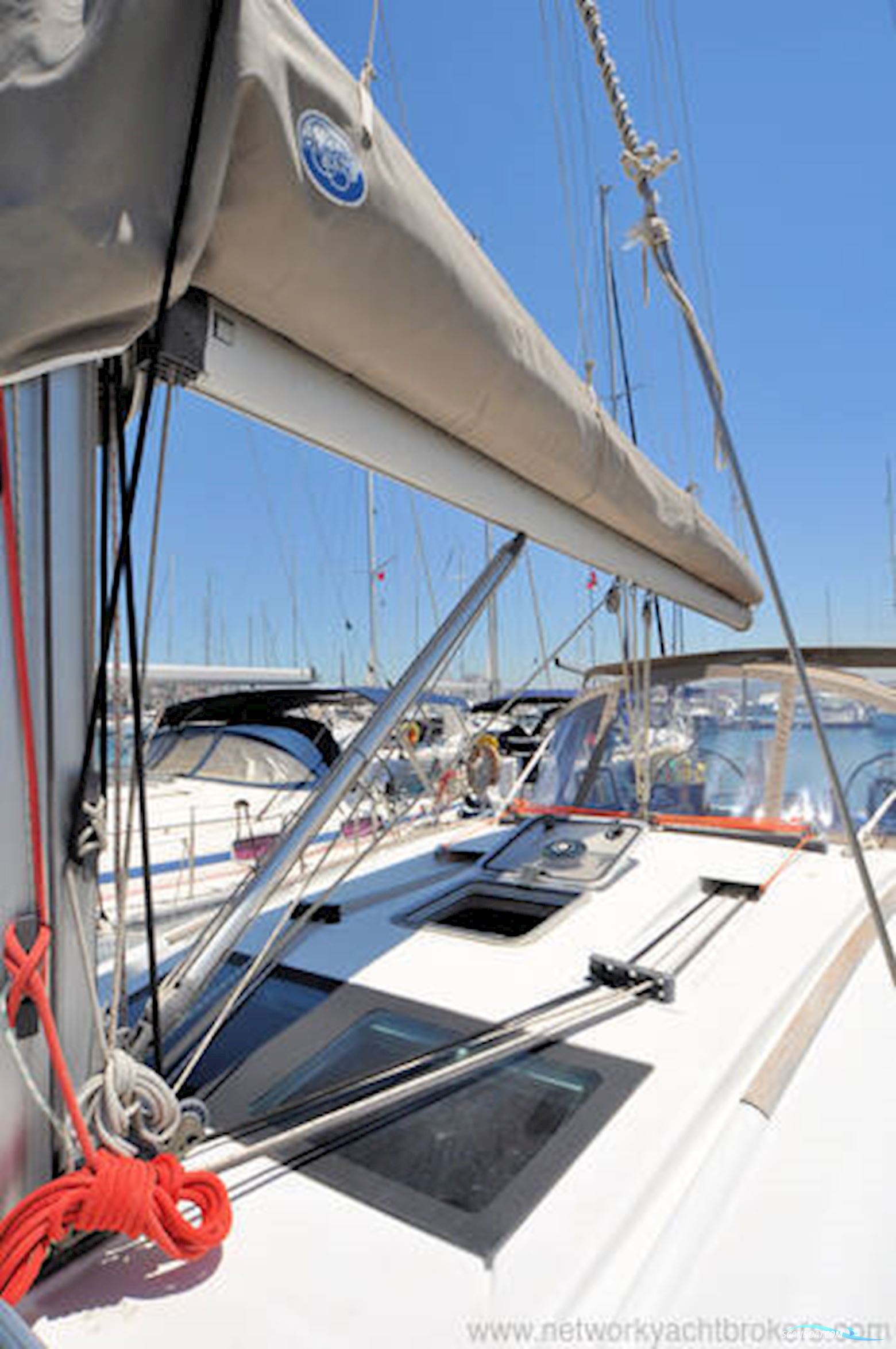 Beneteau Oceanis 43