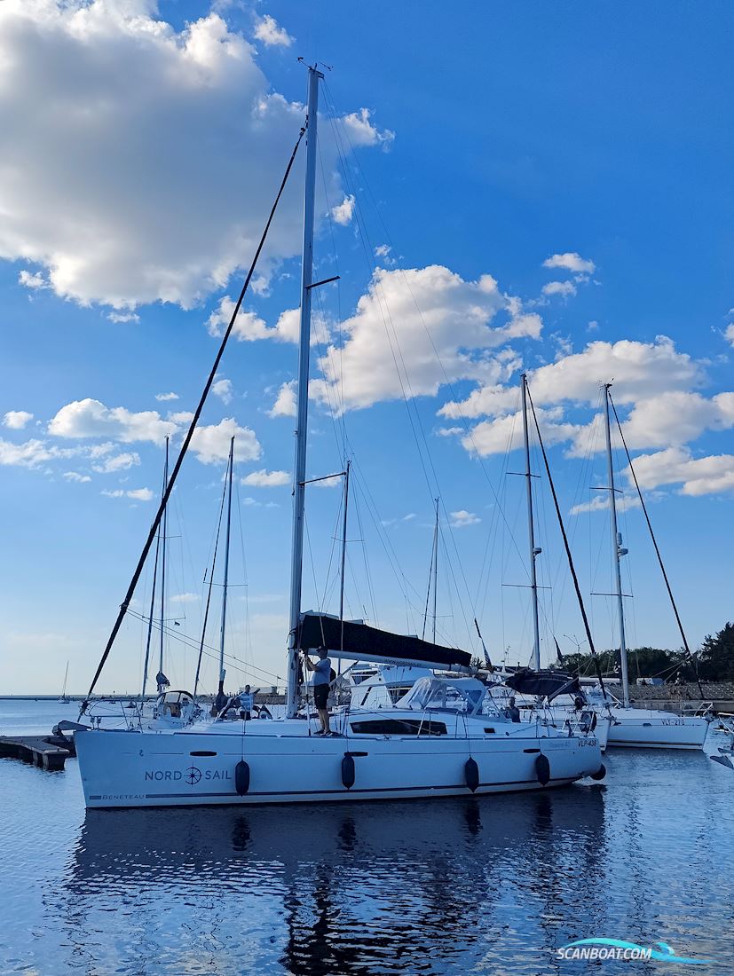 Beneteau Oceanis 43