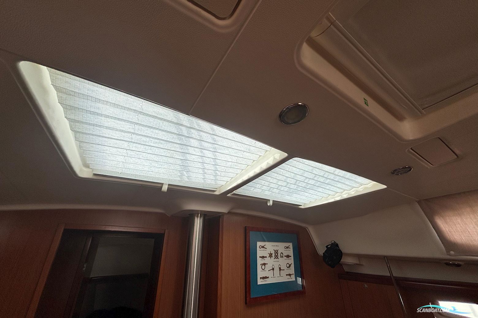 Beneteau Oceanis 43