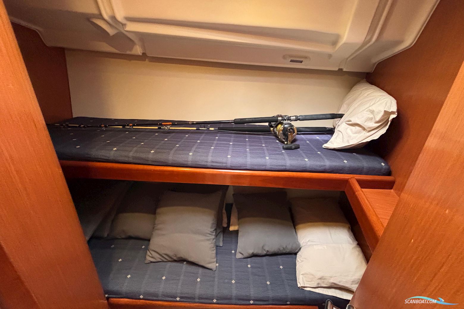 Beneteau Oceanis 43
