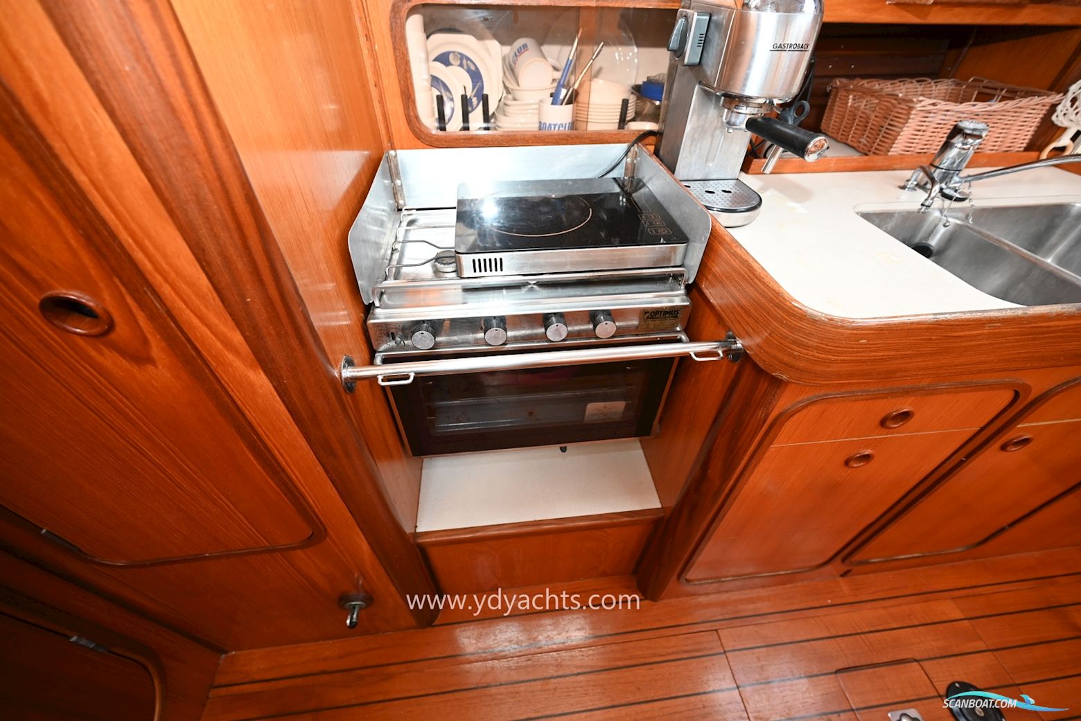 Beneteau Oceanis 430