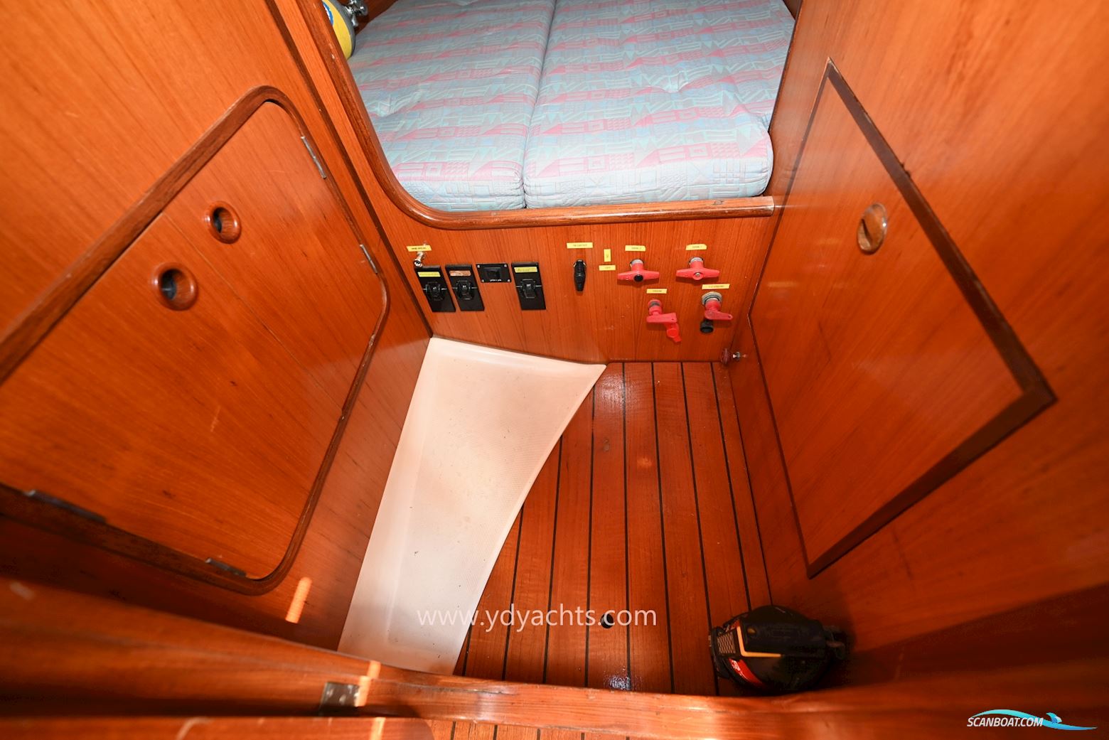 Beneteau Oceanis 430