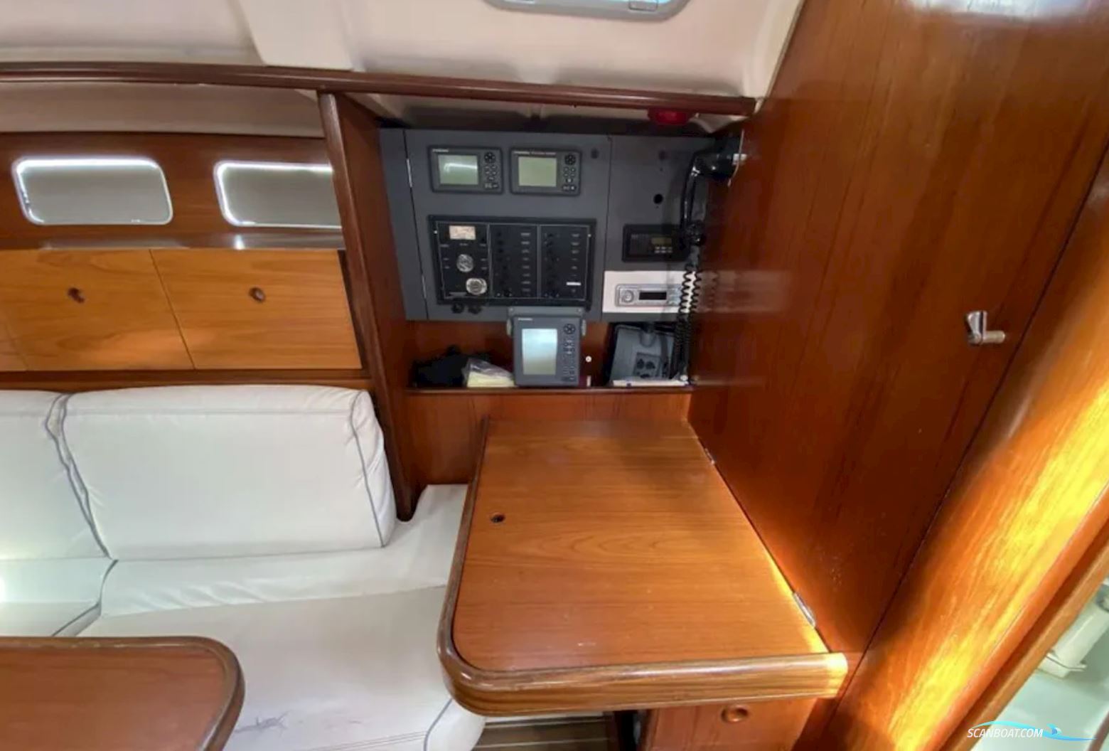 Beneteau Oceanis 440