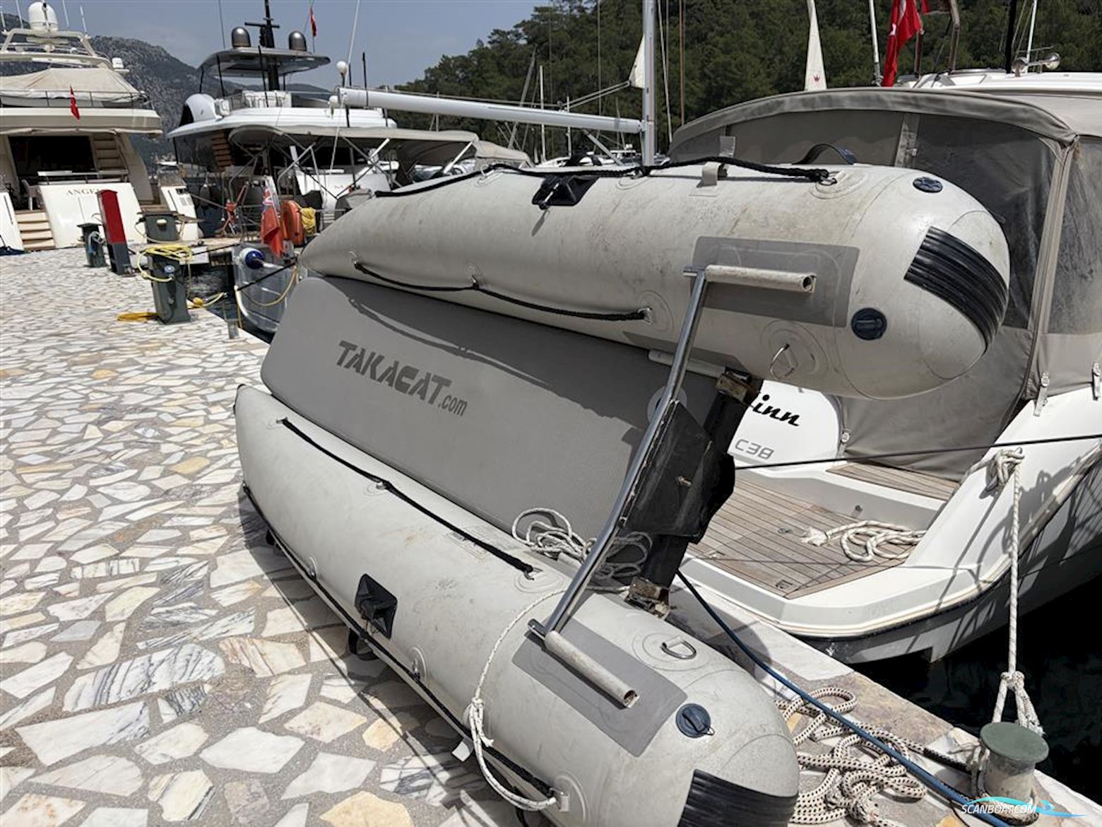 Beneteau Oceanis 46