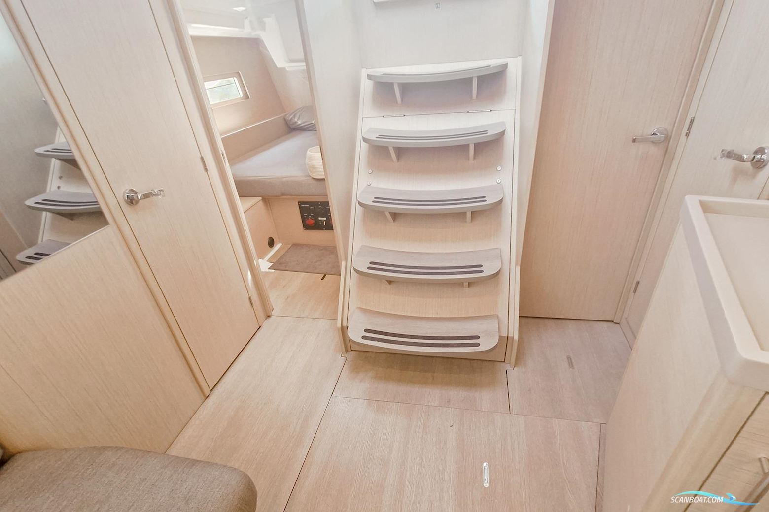 Beneteau Oceanis 46.1