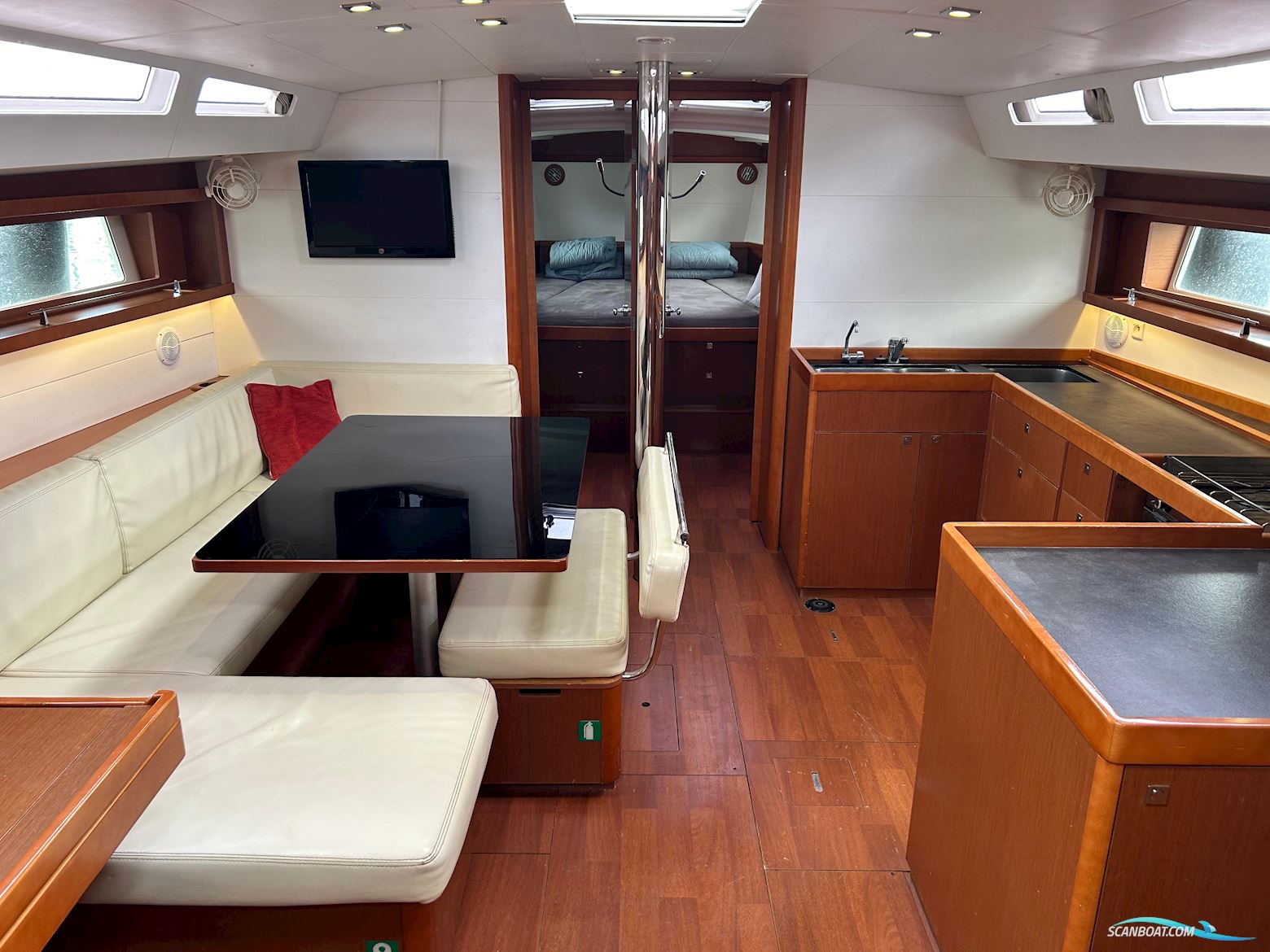 Beneteau Oceanis 48