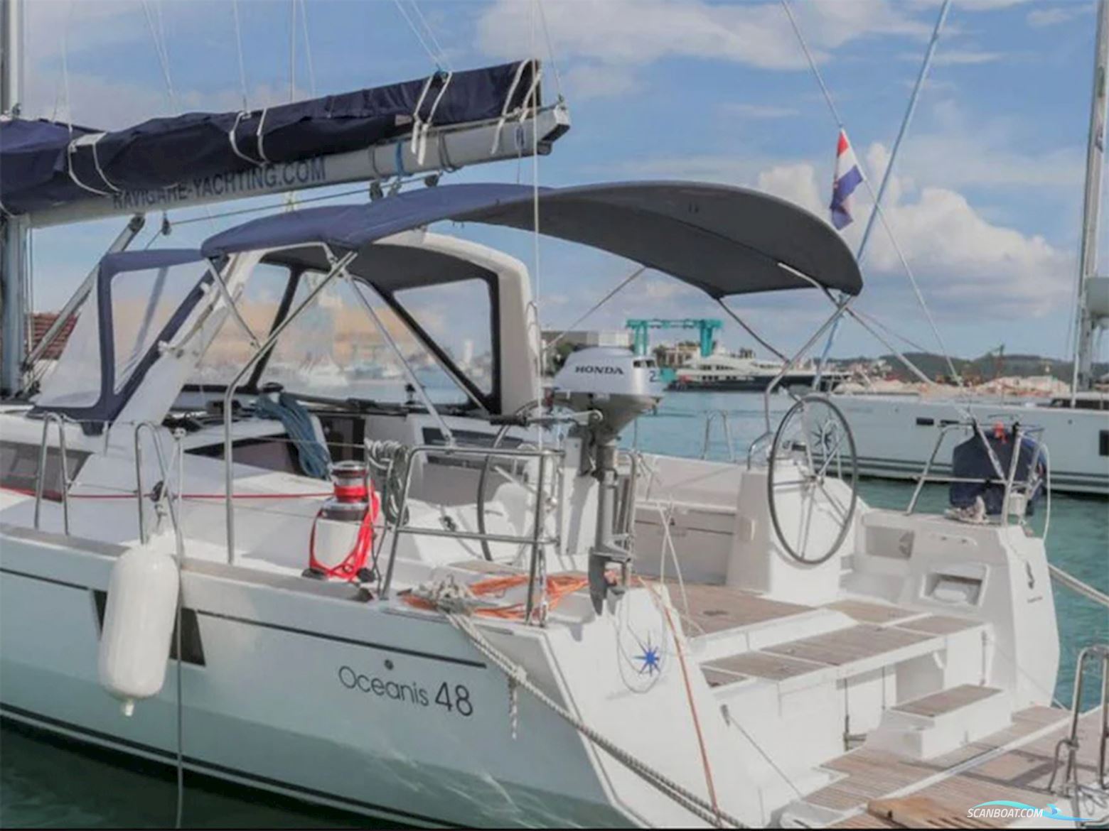 Bénéteau Oceanis 48