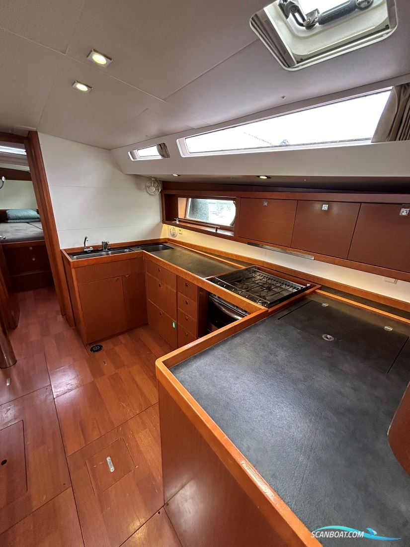 Beneteau Oceanis 48